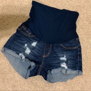 MATERNITY DISTRESSED JEAN SHORTS